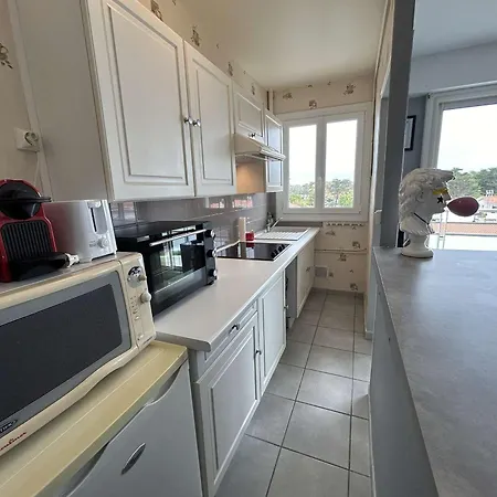 Lumineux Avec Grand Balcon A - 4 Couchages - Fr-1-224c-176 아파트 *